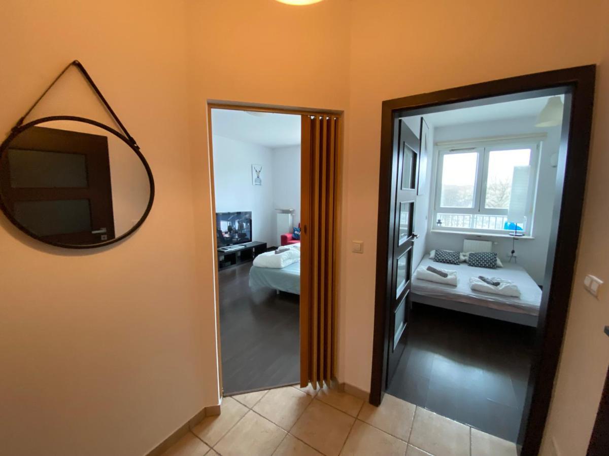 ワルシャワApartament Przy Klifieアパートメント エクステリア 写真